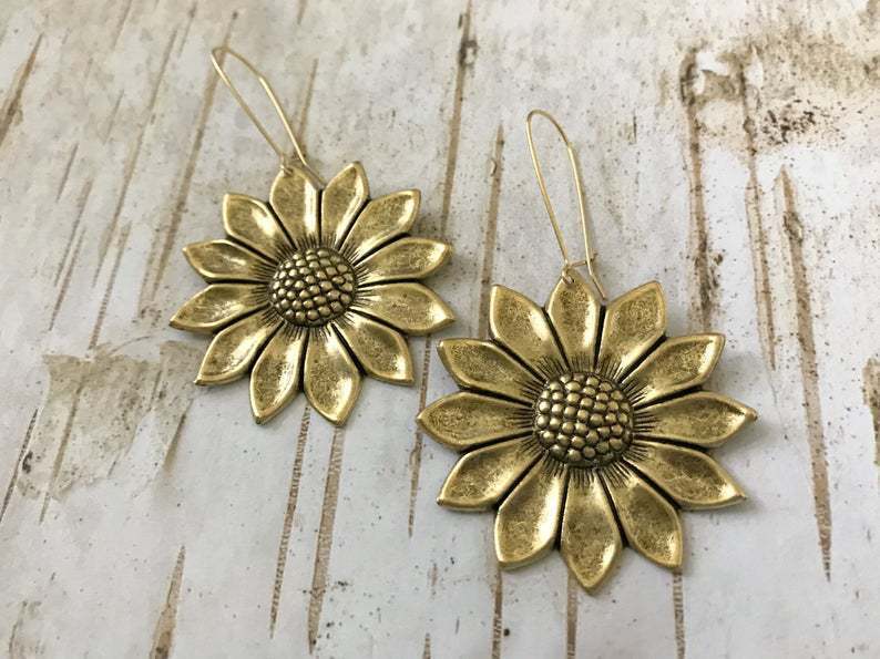 Copper three-dimensional sunflower earrings antique gold aesthetic earrings