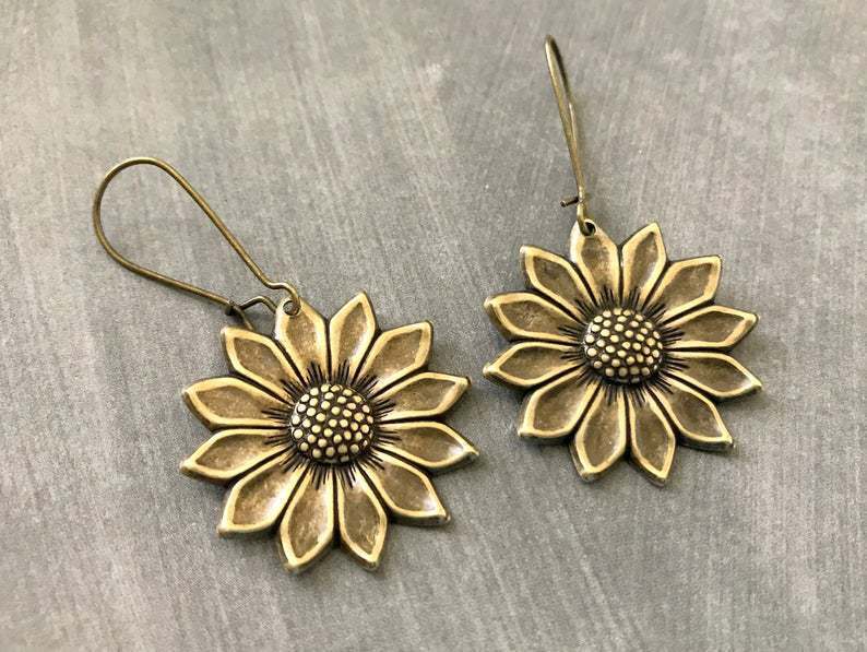 Copper three-dimensional sunflower earrings antique gold aesthetic earrings