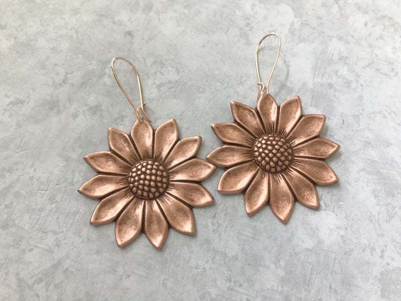 Copper three-dimensional sunflower earrings antique gold aesthetic earrings